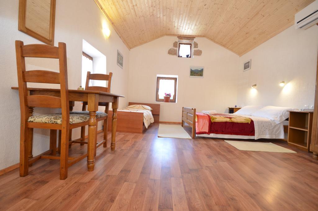 Holiday Home Paklenica Starigrad Paklenica Exterior photo