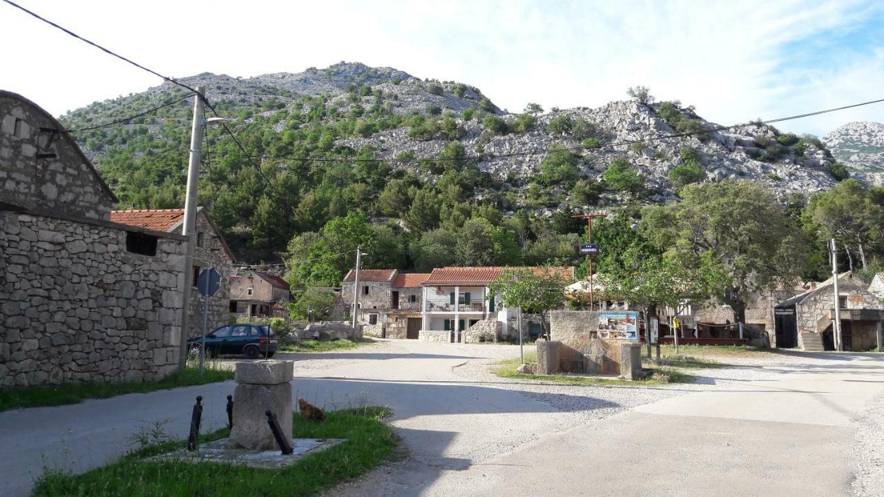 Holiday Home Paklenica Starigrad Paklenica Exterior photo